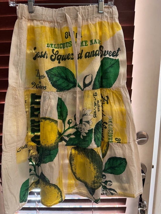Vintage Sack Dresses & Skirts - Vintage sack Inspired Lemon Print Tiered Skirt - Yellow & Green. NWOT